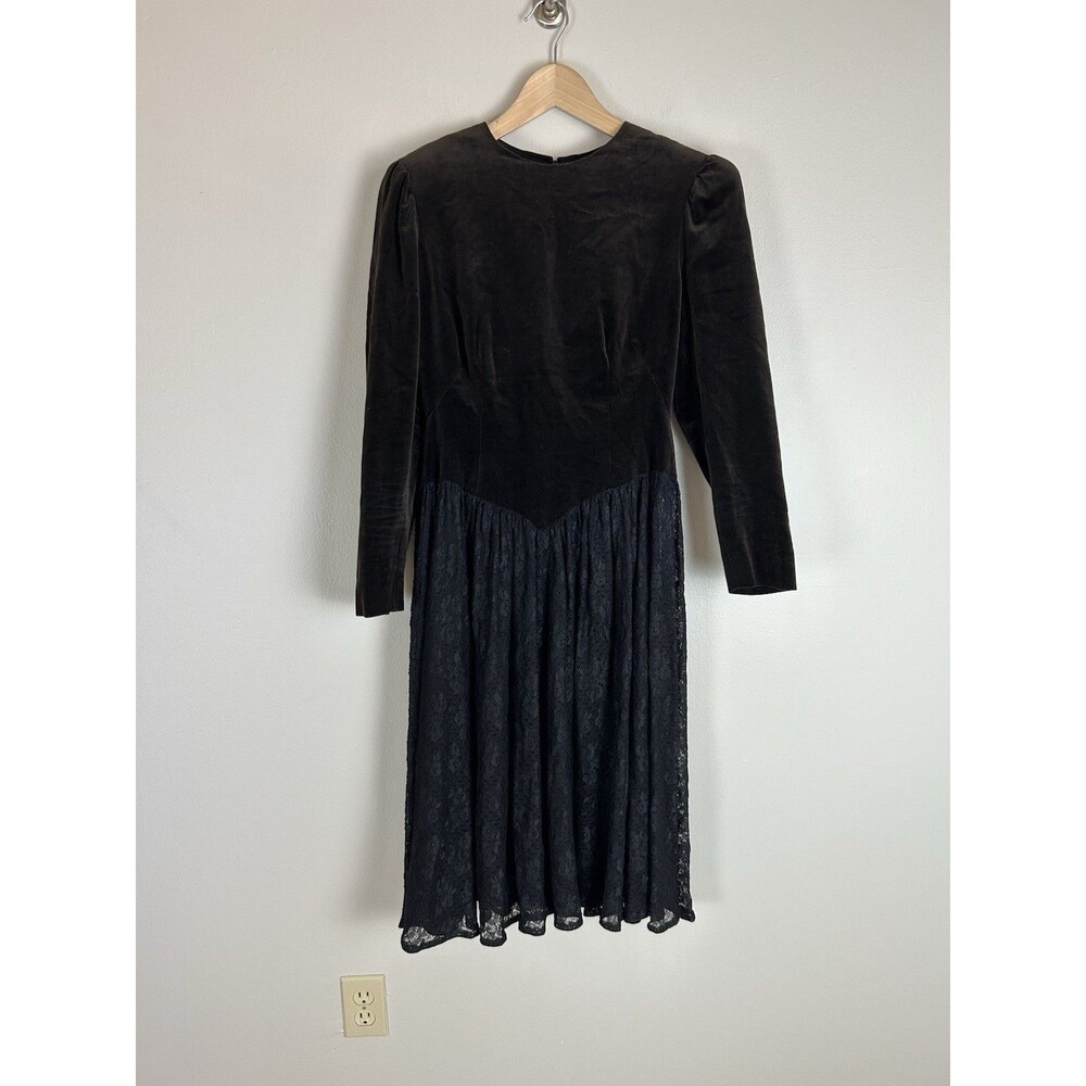 Vintage 8 Basque Waist Brown Velvet Sheer Lace Midi Dress Whimsigoth Victorian